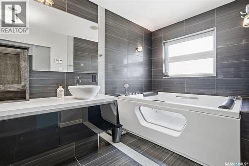 710 Sauer Crescent, Saskatoon, SK - Indoor