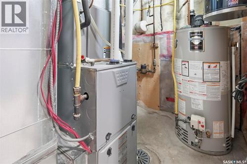 710 Sauer Crescent, Saskatoon, SK - Indoor Photo Showing Basement