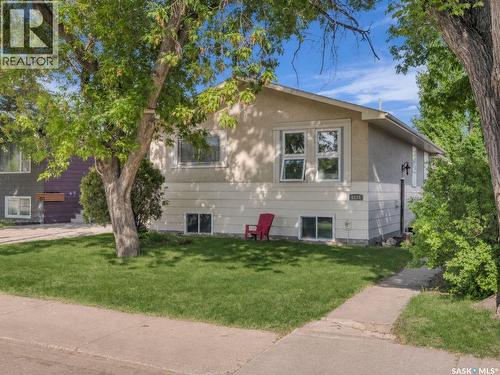 1534 9th AVENUE N  Saskatoon, SK S7K 2Z7