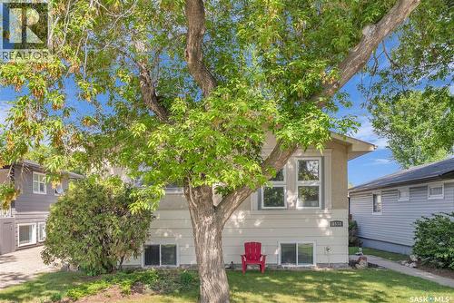 1534 9Th Avenue N, Saskatoon, SK - Outdoor