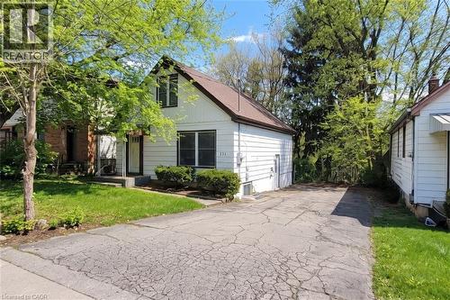 131 LELAND Street  Hamilton, ON L8S 3A3