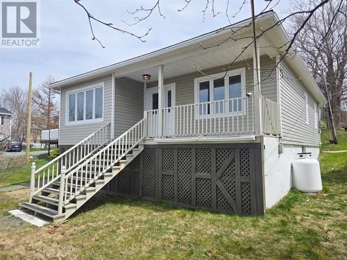 11 Rich's Place  Conception Bay South, NL A1W 5E7