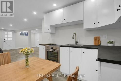 7038 Shields Drive, Ottawa, ON - Indoor Photo Showing Kitchen