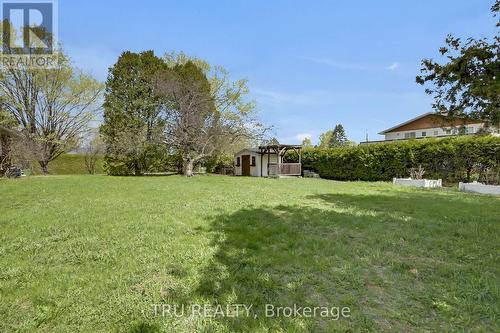 7038 Shields Drive, Ottawa, ON - Outdoor