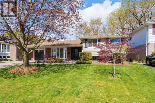 5186 IDLEWOOD Crescent  Burlington, ON L7L 3Y6
