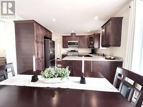 17 Second Avenue, Pasadena, NL - Indoor