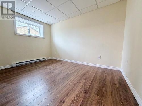 17 Second Avenue, Pasadena, NL - Indoor Photo Showing Other Room