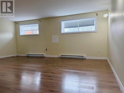 17 Second Avenue, Pasadena, NL - Indoor Photo Showing Other Room