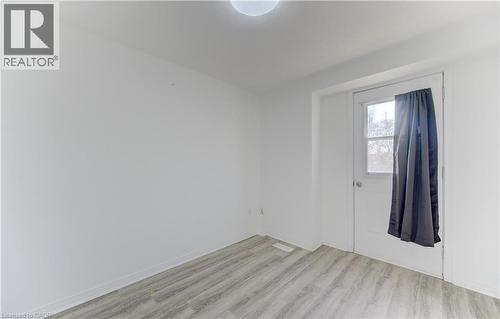 142 York Road Unit# 9, Guelph, ON - Indoor Photo Showing Other Room