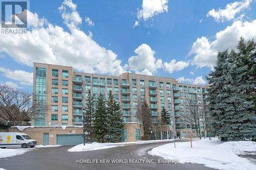 105 - 3 ELLESMERE STREET  Richmond Hill, ON L4B 4N2