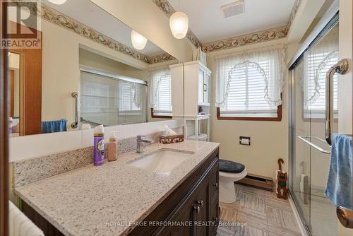 3205 Duval Avenue, Cornwall, ON - Indoor Photo Showing Bathroom