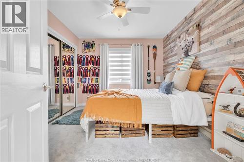 2048 Eugeni, Tecumseh, ON - Indoor Photo Showing Bedroom
