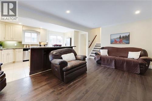 163 Pinegrove Crescent, Waterloo, ON - Indoor Photo Showing Other Room