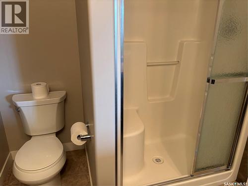 4501 Green Poplar Lane E, Regina, SK - Indoor Photo Showing Bathroom