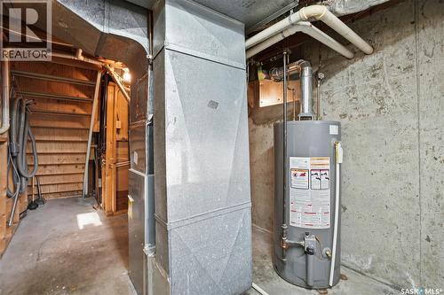 1806 Arlington Avenue, Saskatoon, SK - Indoor Photo Showing Basement