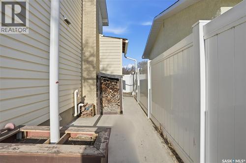 1806 Arlington Avenue, Saskatoon, SK - Outdoor With Exterior