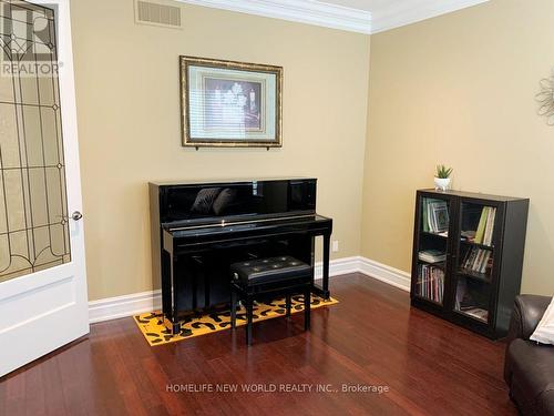 106 Paige Street, Kitchener, ON - Indoor
