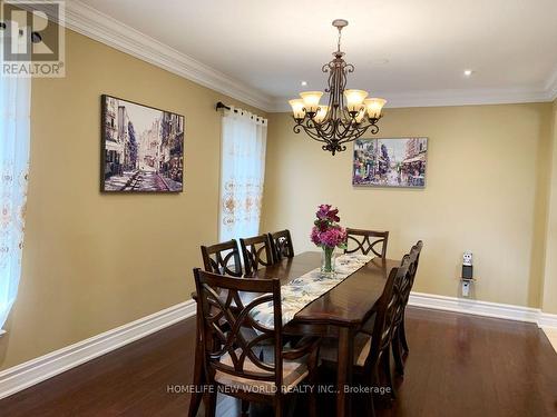 106 Paige Street, Kitchener, ON - Indoor Photo Showing Dining Room