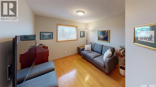 3254 Peyson Bay E, Regina, SK - Indoor