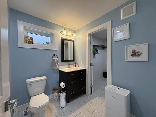 1026 Third Street E, Fort Frances, ON - Indoor Photo Showing Bathroom