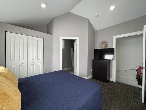 1026 Third Street E, Fort Frances, ON - Indoor Photo Showing Bedroom