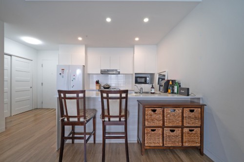 Kitchen - 107-5200 Boul. Henri-Bourassa O., Montréal (Saint-Laurent), QC - Indoor