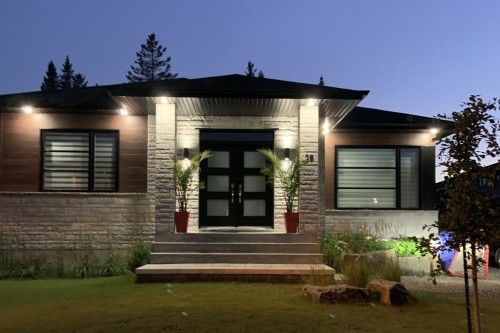 Façade - 29 Rue De La Randonnée, Boischatel, QC - Outdoor