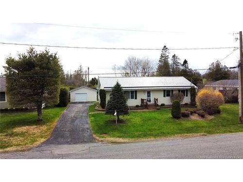 35 Thomas Ave, Saint Andrews, NB 