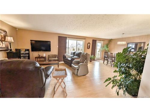 499 Carter Crt, Bathurst, NB 