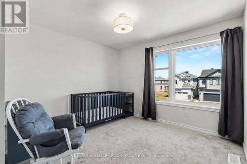 396 Ventoux Avenue, Ottawa, ON - Indoor Photo Showing Other Room
