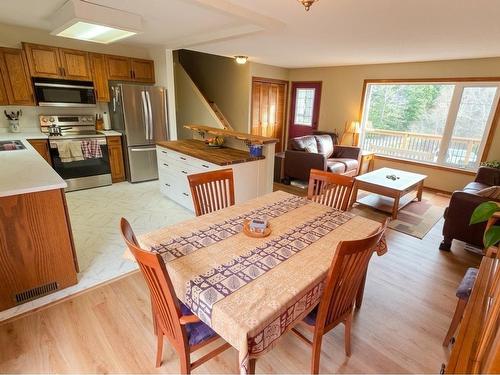 227 Transmitter Road, Kenora, ON - Indoor