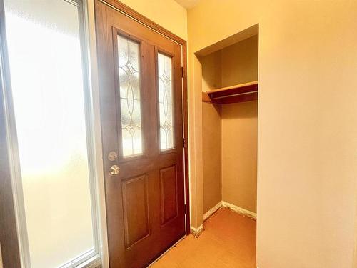 45 Dingwall Parkway, Dryden, ON - Indoor Photo Showing Other Room
