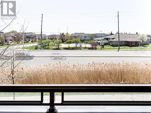 221 - 3060 Rotary Way, Burlington, ON - Outdoor