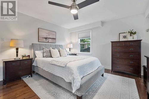 2235 Denise Road, Mississauga, ON - Indoor Photo Showing Bedroom