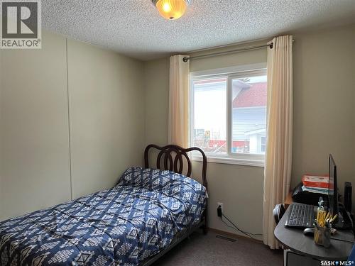 513 3Rd Street Nw, Goodsoil, SK 