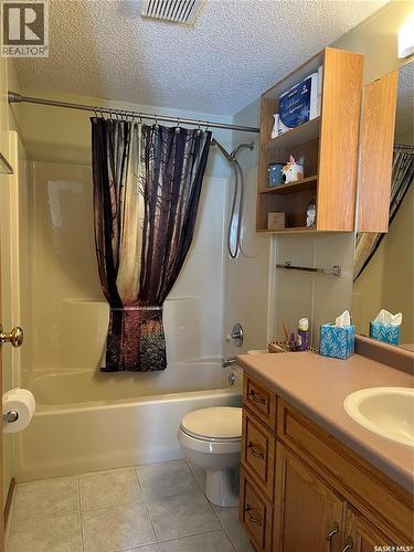 513 3Rd Street Nw, Goodsoil, SK 