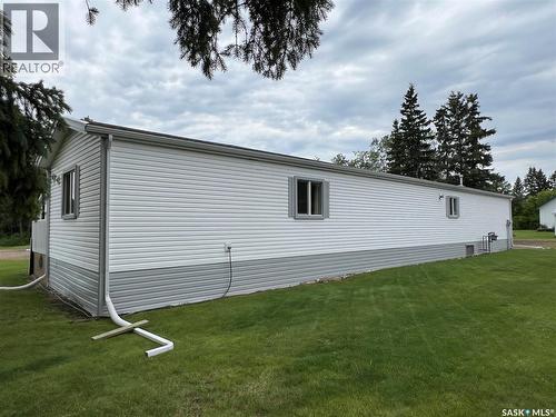 513 3Rd Street Nw, Goodsoil, SK 