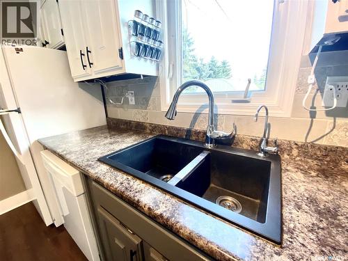 325 Grout Street, Lemberg, SK - Indoor Photo Showing Kitchen With Double Sink