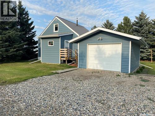 325 Grout Street, Lemberg, SK - Outdoor