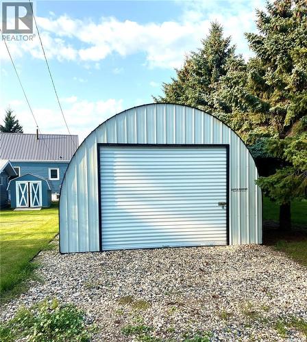 325 Grout Street, Lemberg, SK - Outdoor