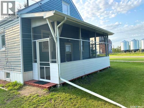 325 Grout Street, Lemberg, SK - Outdoor