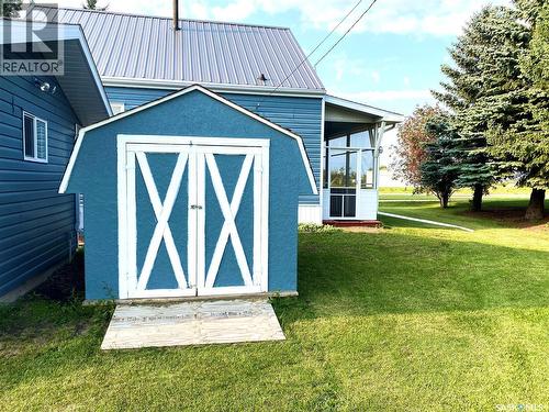 325 Grout Street, Lemberg, SK - Outdoor