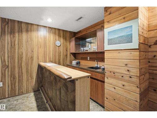 13222 116 St Nw, Edmonton, AB - Indoor Photo Showing Other Room