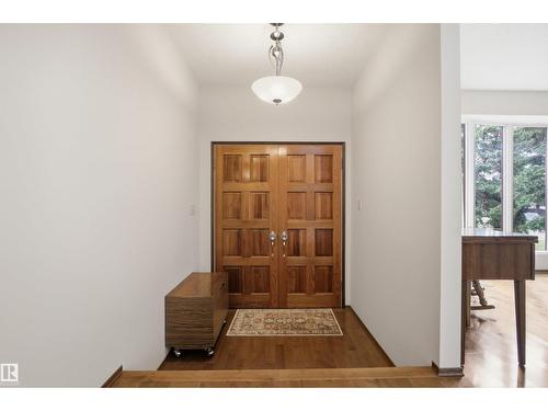 13222 116 St Nw, Edmonton, AB - Indoor Photo Showing Other Room