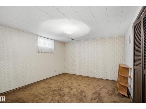13222 116 St Nw, Edmonton, AB - Indoor Photo Showing Other Room