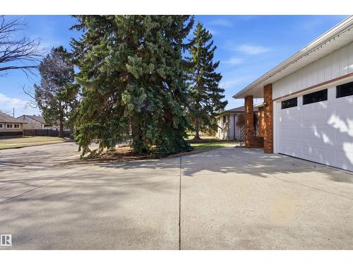 13222 116 St Nw, Edmonton, AB - Outdoor