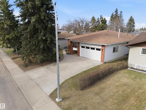 13222 116 St Nw, Edmonton, AB - Outdoor