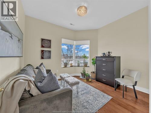 4955 Riverside Drive Unit# 202, Windsor, ON - Indoor