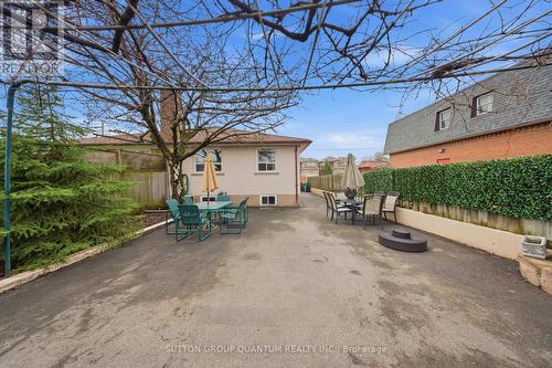 1257 Alexandra Avenue, Mississauga, ON - Outdoor