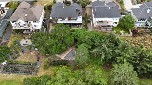 6250 Lower Chippewa Rd, Duncan, BC 